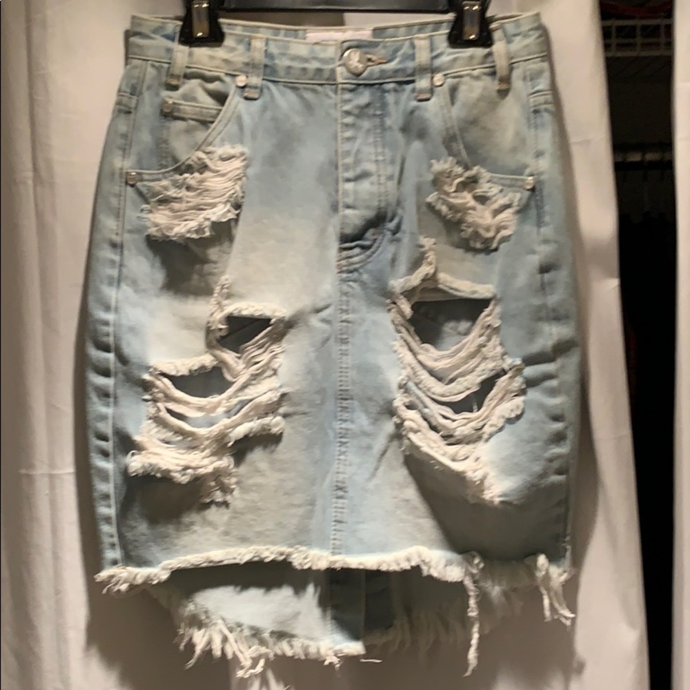 One teaspoon skirt